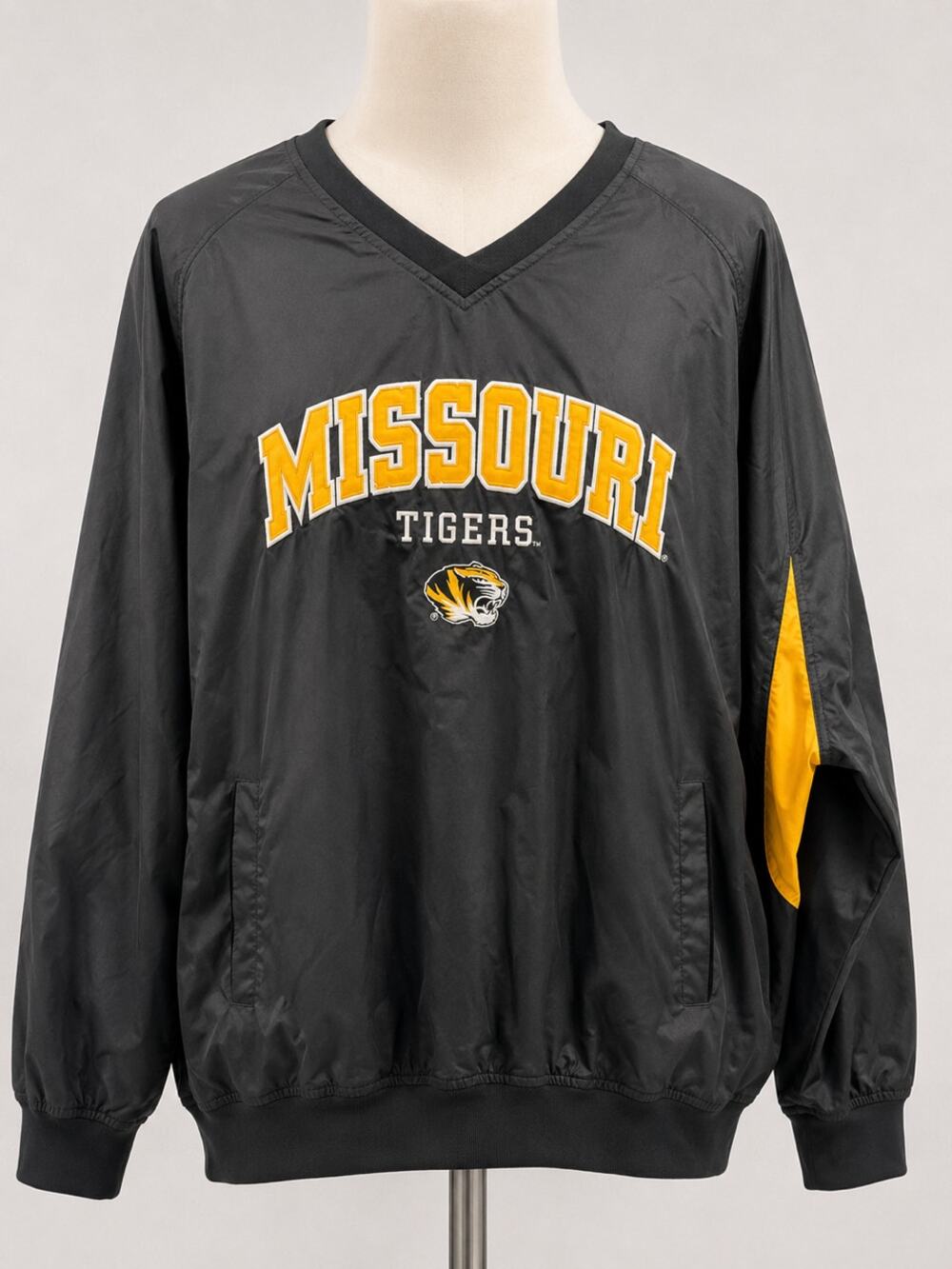 Mizzou Missouri Tigers Pullover Windbreaker V Neck Black Pro Edge XL